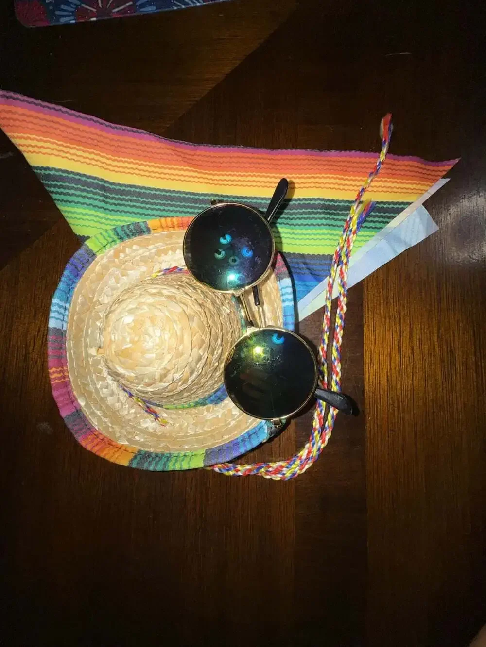 Fiesta Pet Costume Set: Mini Sombrero, Rainbow Bandana, and Round Sunglasses